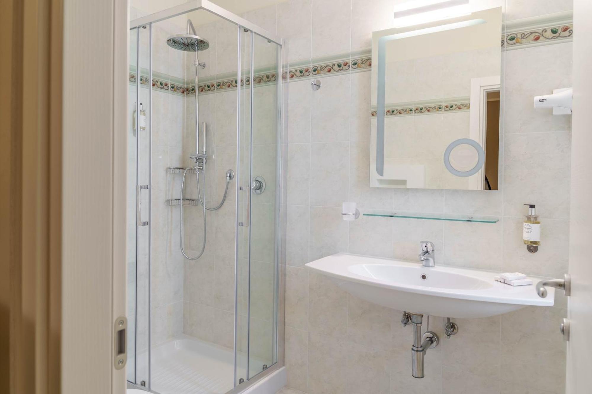 Hotel Orchidea Cervia Ngoại thất bức ảnh